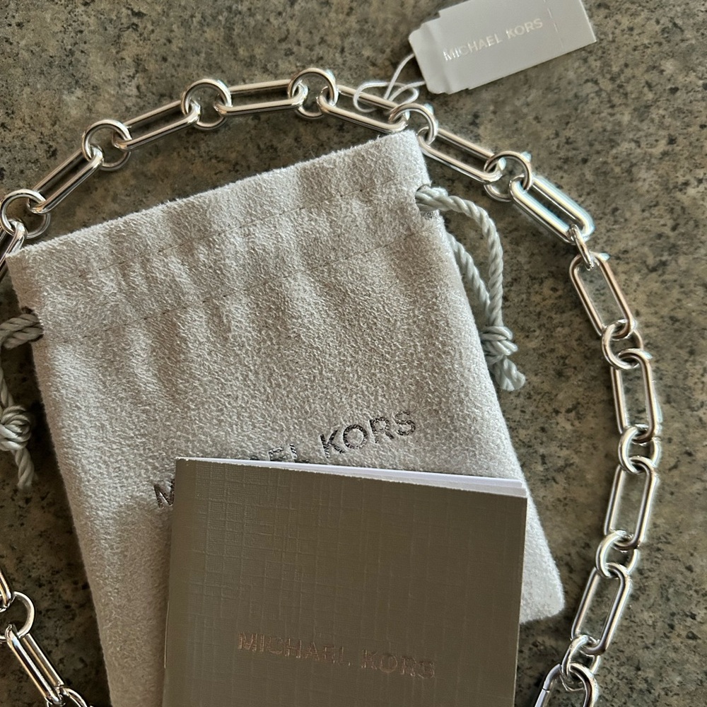 📿 [Michael Kors] NWT Custom Heavy Link Logo 925 Sterling Silver Necklace 18-19” - Picture 5 of 10